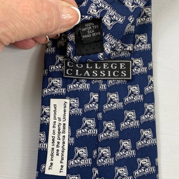 Penn State University Nittany Lions Mascot 100%‎ Imported Silk Classic Neck Tie - Picture 4 of 7